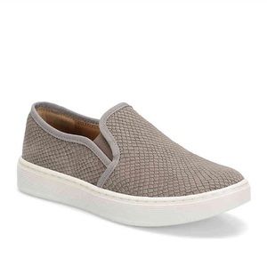 Sofft Somers Slip On Sneaker Size 9